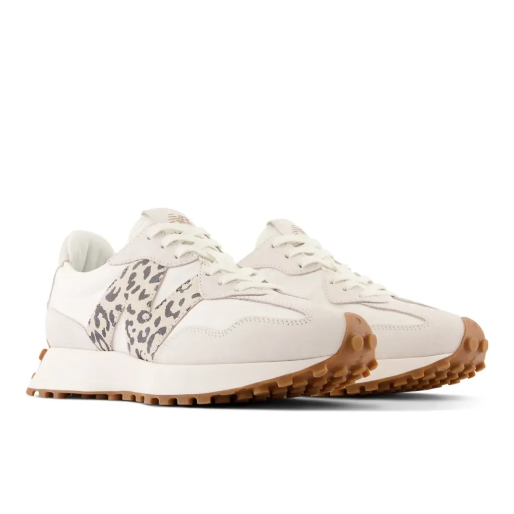 New Balance 327