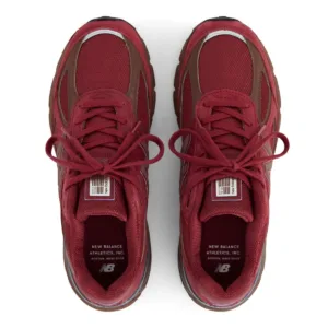 New Balance Made in USA 990v4